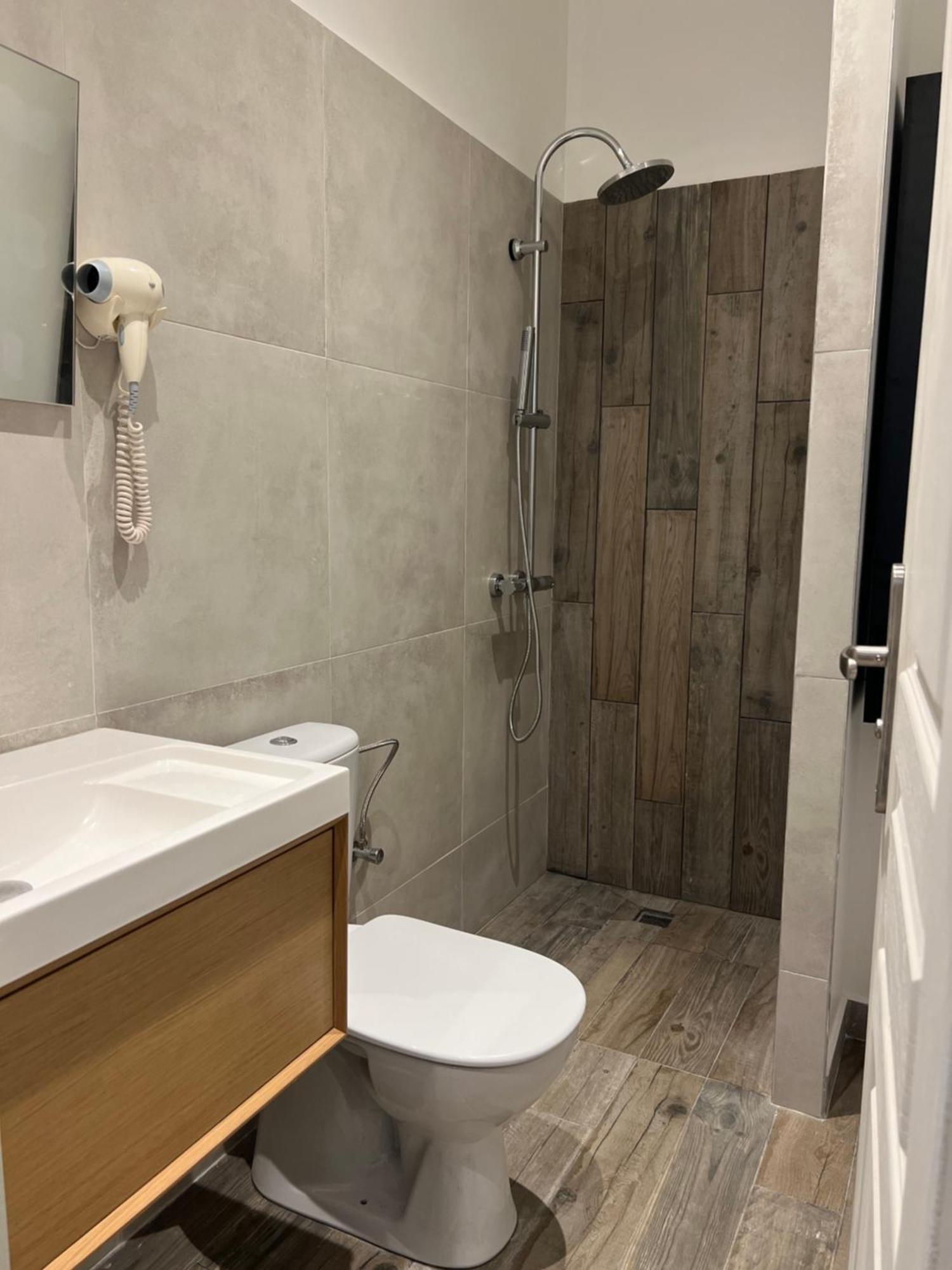 Le Beffroi Aparthotel Tournon-dʼAgenais Kültér fotó